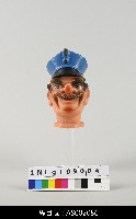 藏品(荷蘭玩具布袋戲偶頭-警察)的圖片